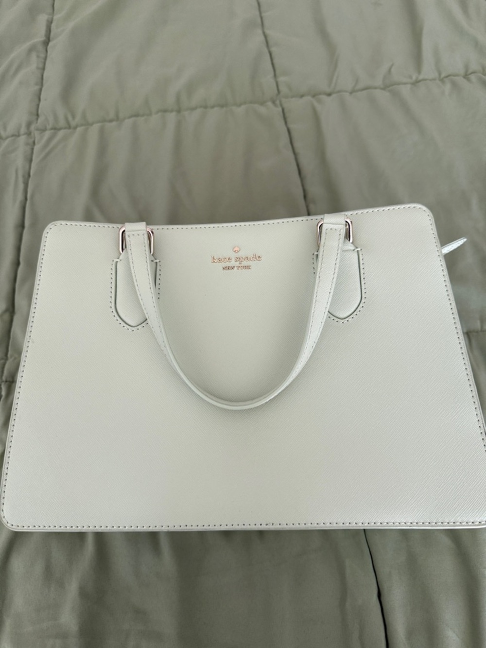 kate spade mint green (looks lighter in photos) purse